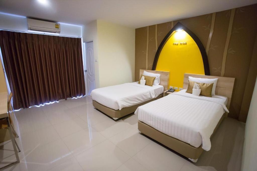 The Rice Hotel Roi Et Extérieur photo
