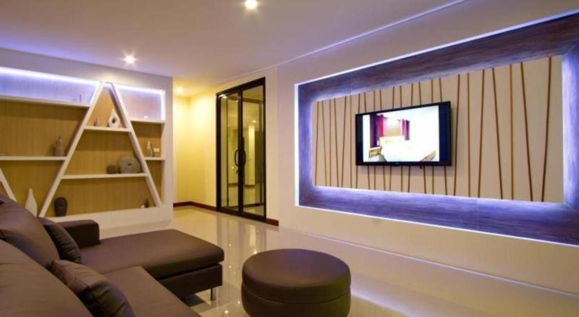 The Rice Hotel Roi Et Extérieur photo